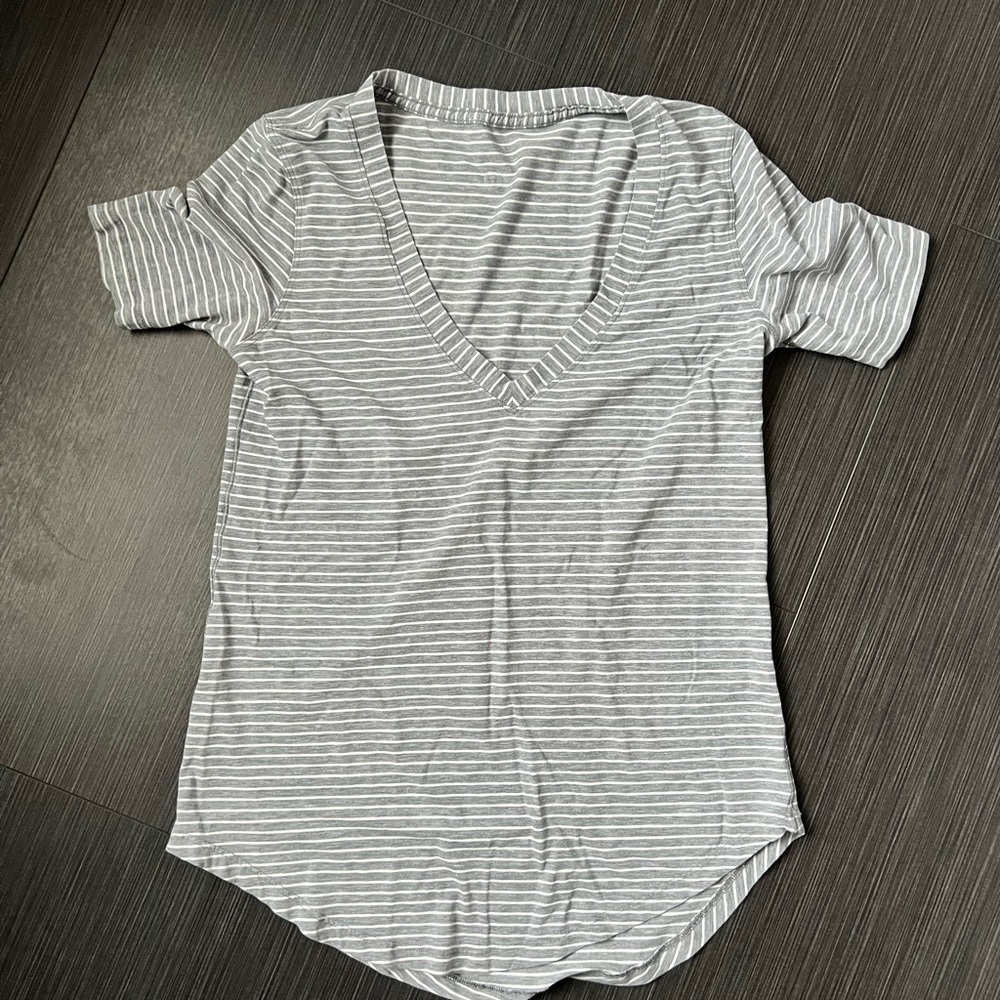 Lululemon V Neck Tee